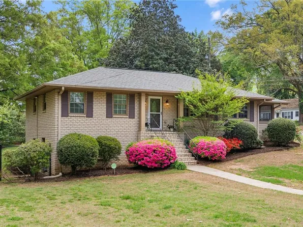 455 Freyer Dr NE, Marietta, GA 30060