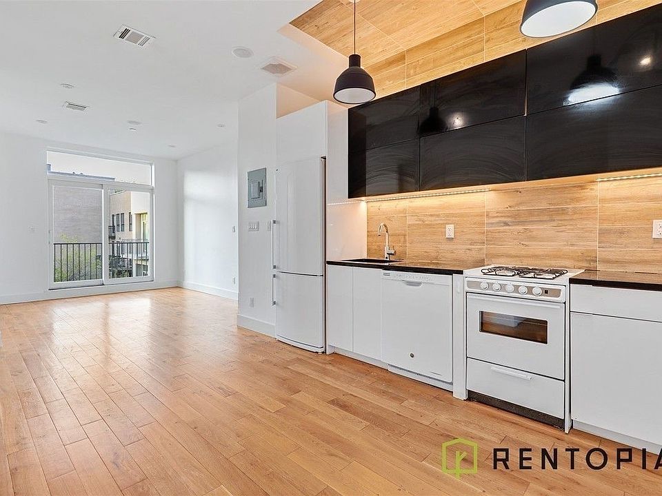 1st image of 73 Montrose Ave #6U