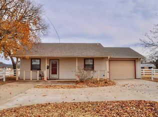 2014 W Beech Ave, Duncan, OK 73533