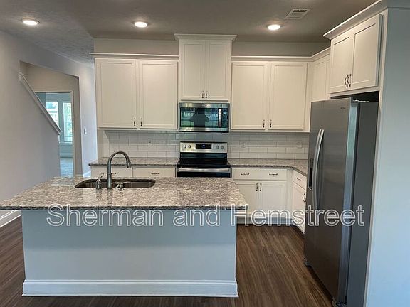 2nd image of 1107 Clareton Dr