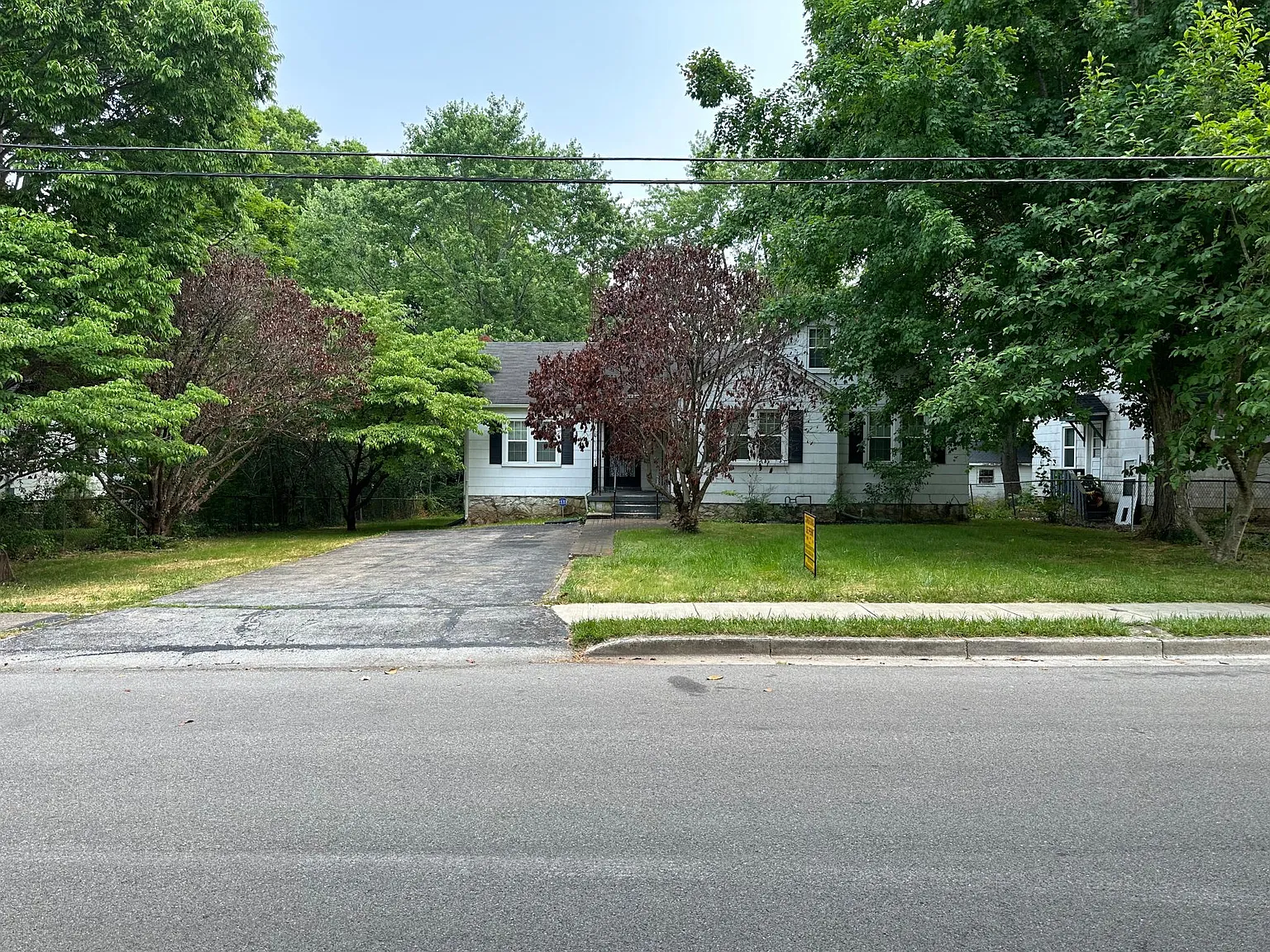 1526 Nutwood St — Photo 4