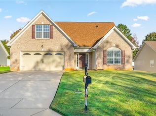 2413 Chartwell Ln, Graham, NC 27253