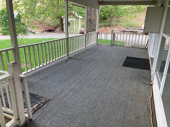 5th image of 141 Bentz Ln