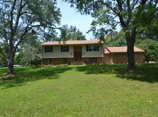 100 Shoals Ave, Killen, AL 35645