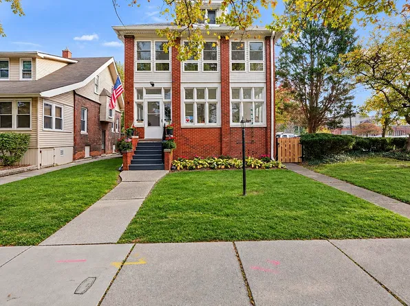 1016 Maryland St Unit 2, Grosse Pointe, MI 48230