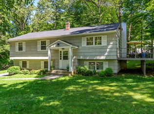 4 Joseph Wallace Dr, Croton On Hudson, NY 10520