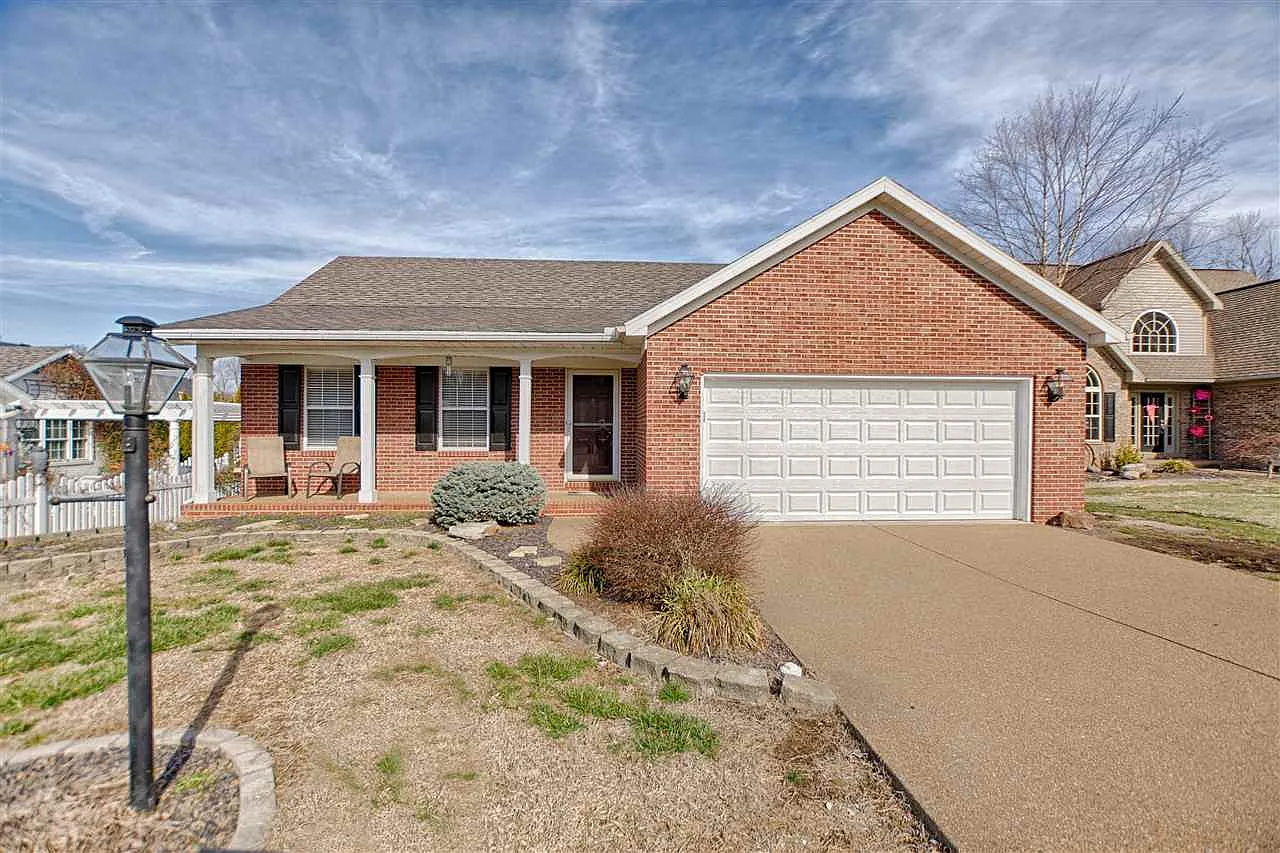 3724 Arrowood Ct photo 1