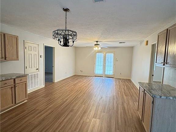 5th image of 193 Roberts Rd