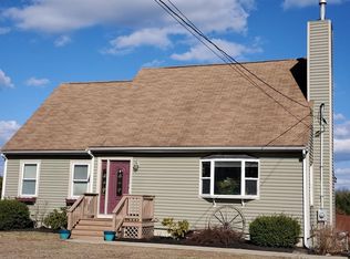 215 Scadding St, Taunton, MA 02780