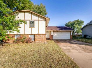 310 W 54th St S, Wichita, KS 67217
