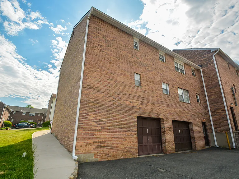 322 Richard Mine Rd #W12 — Photo 16