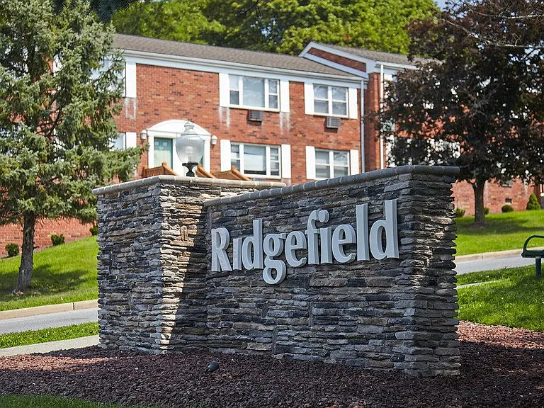 Ridgefield Apartments — Photo 7