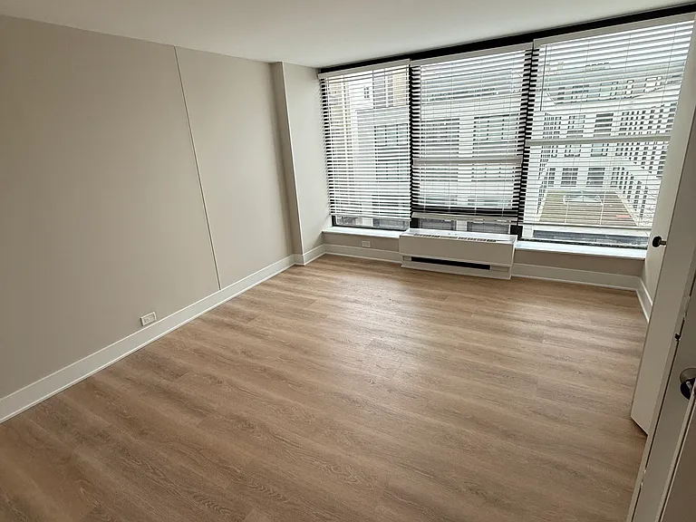 5445 N Sheridan Rd #501 — Photo 12
