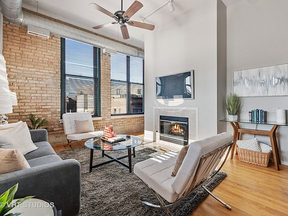 5th image of 3151 N Lincoln Ave APT 414