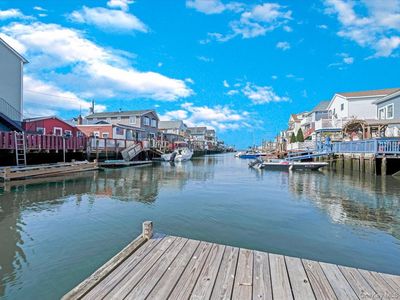 22 W 10th Road, Broad Channel, NY, 11693