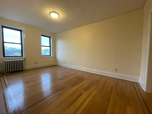 Rented by Pear NYC LLC | media 29