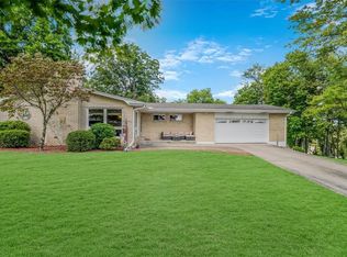 6 Marie Dr, Charleroi, PA 15022