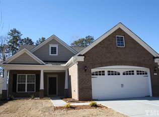 2625 Kilmartin Dr, Fuquay Varina, NC 27526