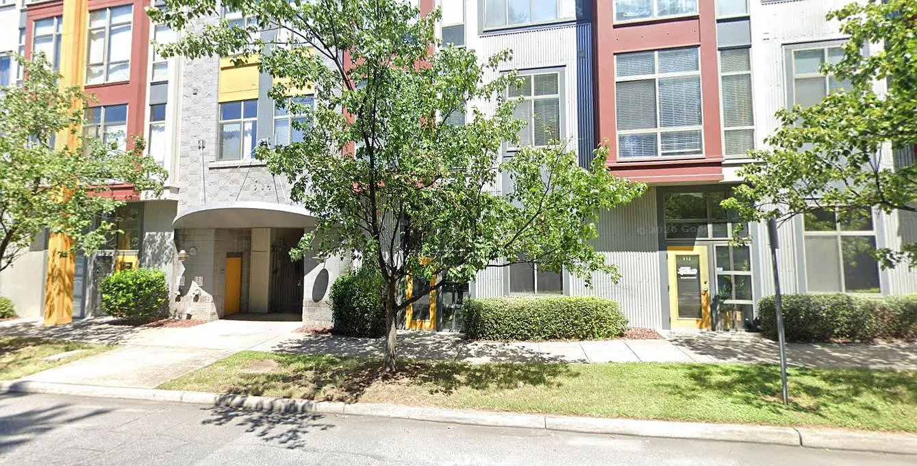 Studio, 500 sqft, $1,795 — Photo 2