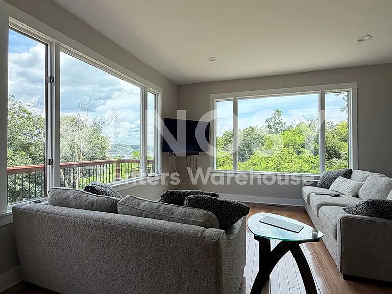 1721 Rivercrest Rd N — Photo 9