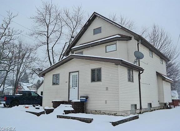 3rd image of 1134 South St SE