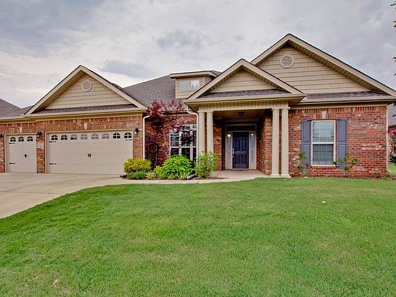 2nd image of 7411 Cobblefield Dr SE