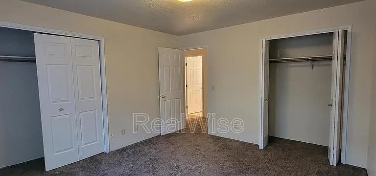 1806 Medart Ln — Photo 15