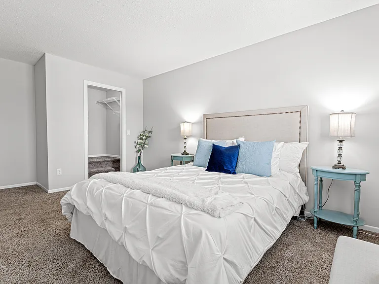 SouthFork Townhomes + Flats — Photo 10