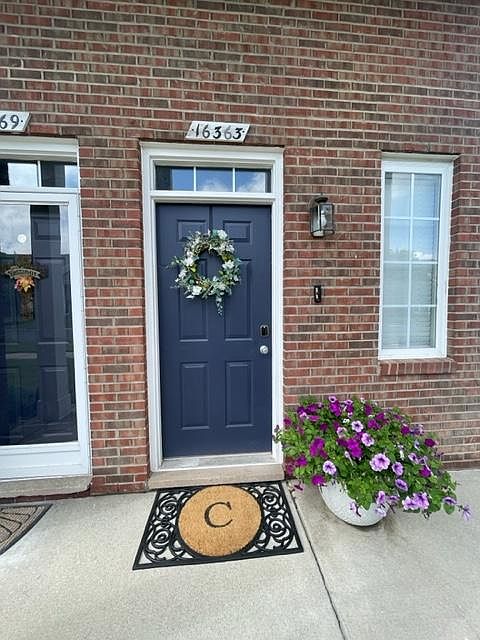1st image of 16363 Chatham Dr