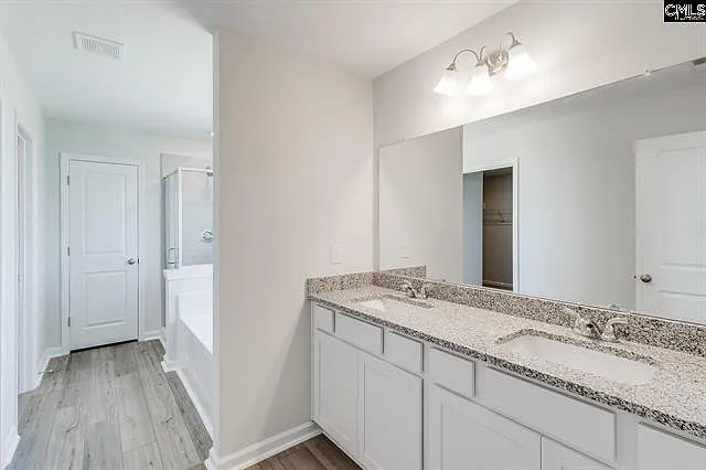 1041 Crescent Corner Dr — Photo 8