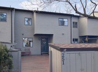 251 Fishing Cove Rd, North Kingstown, RI 02852