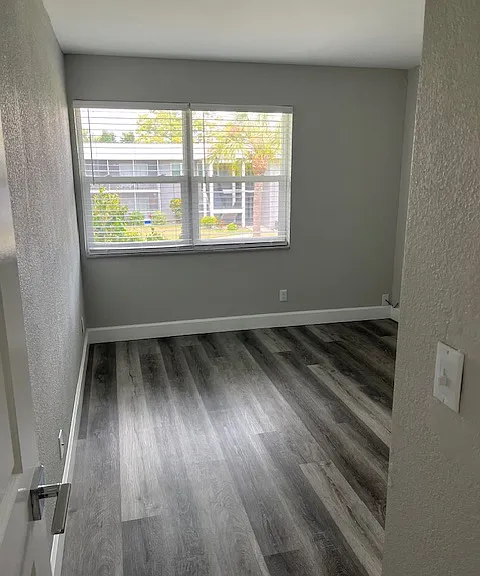 Spring Lake Apartments — Photo 51