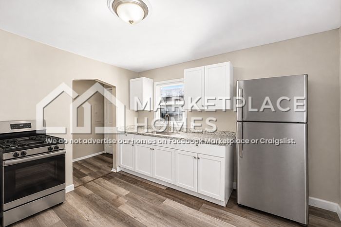 27070 Lawnwood St, photo 6