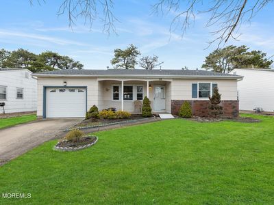 114 Northumberland Drive, Toms River, NJ, 08757