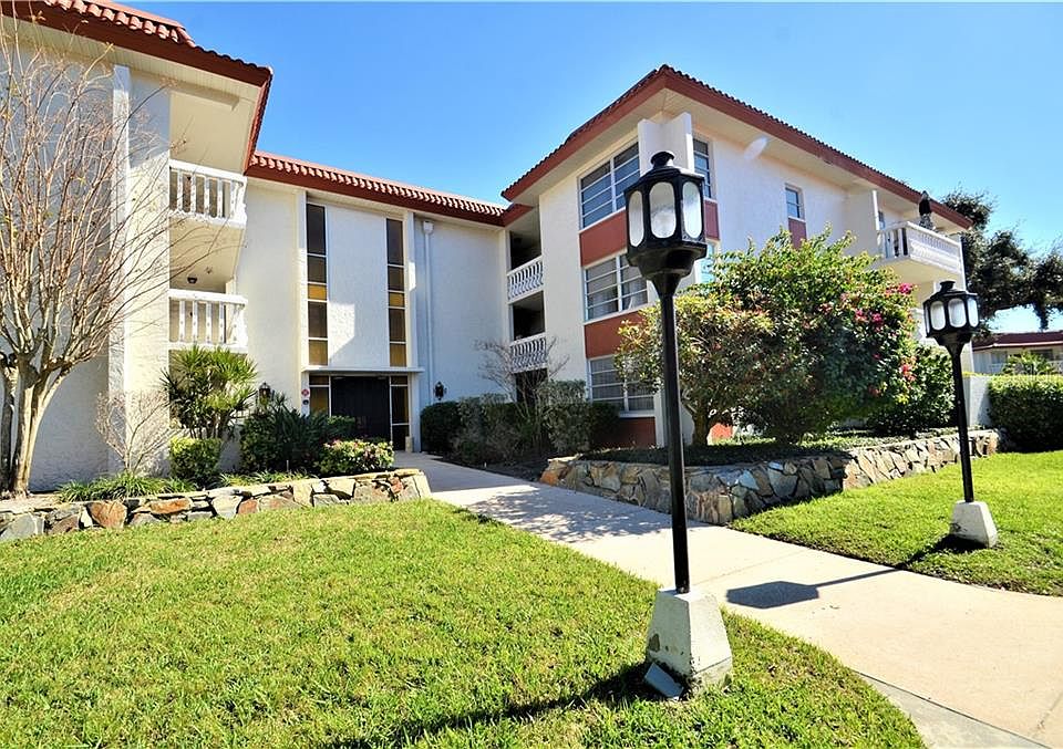 1st image of 1001 Pearce Dr Unit 307