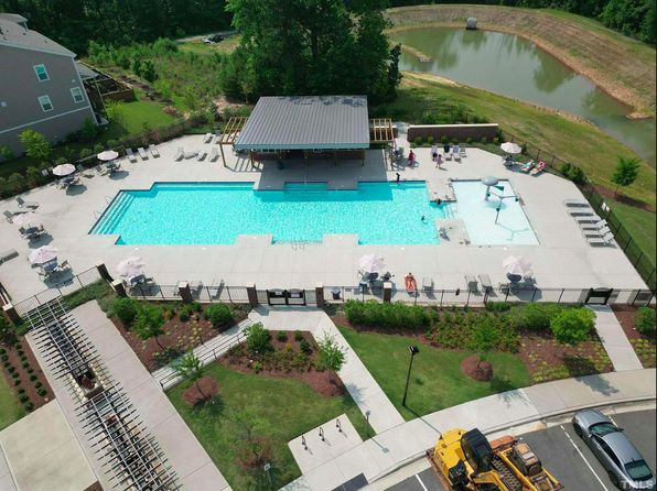 1639 Clayfire Dr, Cary, NC 27519