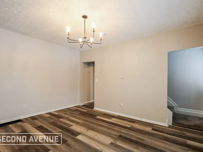 5111 Warren Ave — Photo 8