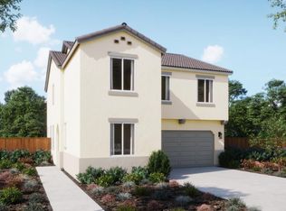 2902 E Veleta Dr, Fresno, CA 93730