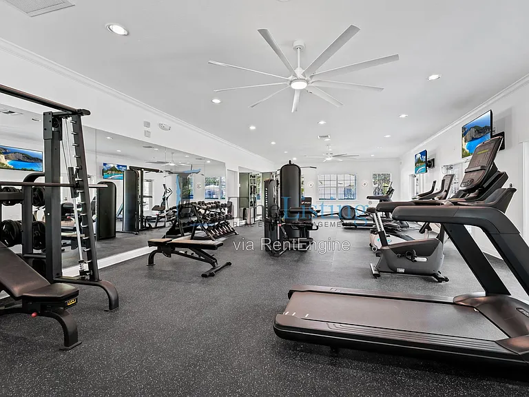 12726 Taylor Nicolas Dr — Photo 31