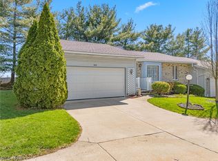 589 Forest Creek Dr, Wooster, OH