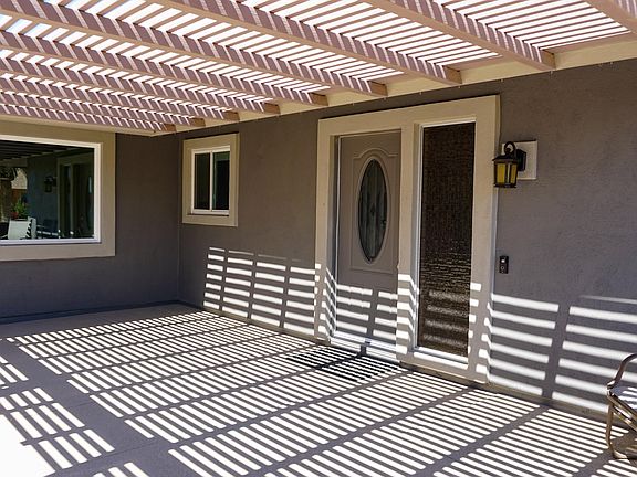 4th image of 10822 W Loma Blanca Dr
