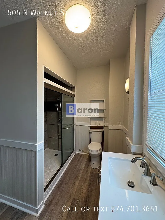505 N Walnut — Photo 2