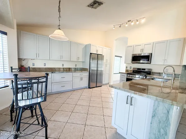 17371 N 86TH Avenue, Peoria, AZ 85382