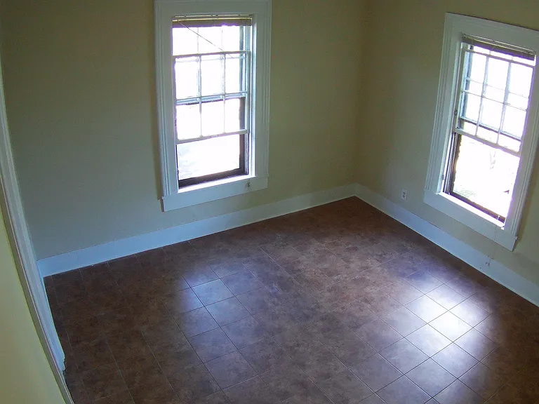 715 W Lovell St — Photo 15