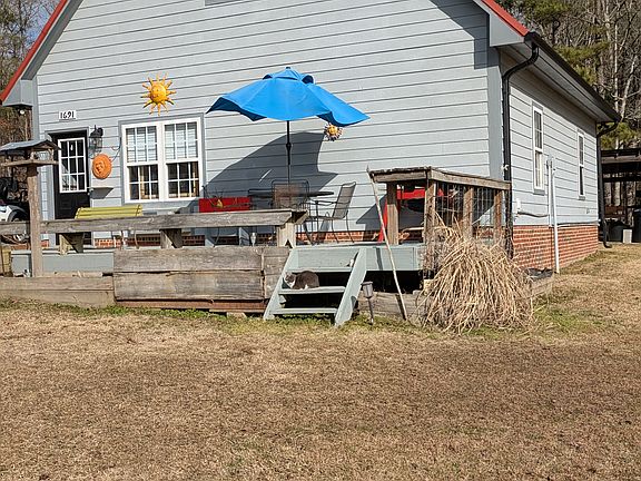 Front/side view of property