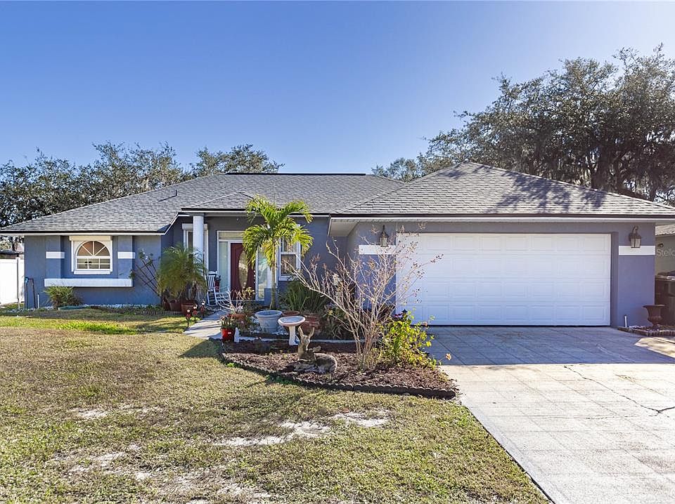 1st image of 1325 PAPERWOODS DRIVE