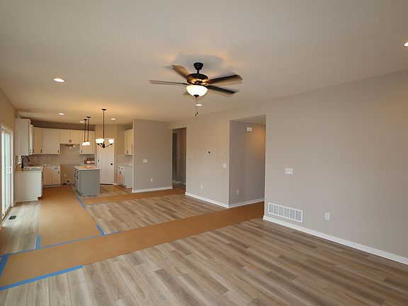 5th image of 3682 Eagles Landing Dr