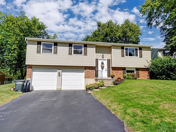 2nd image of 4831 Hollywreath Ct