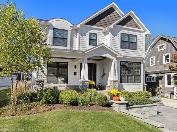 622 Fairbrook St, Northville, MI 48167