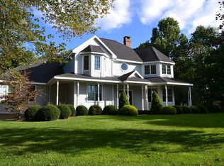 165 Soundview Ave, Shelton, CT 06484